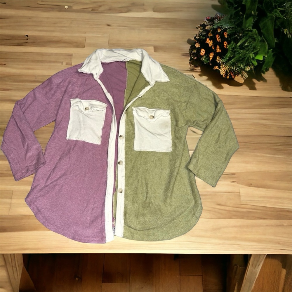 Hope’s boutique terry button down top